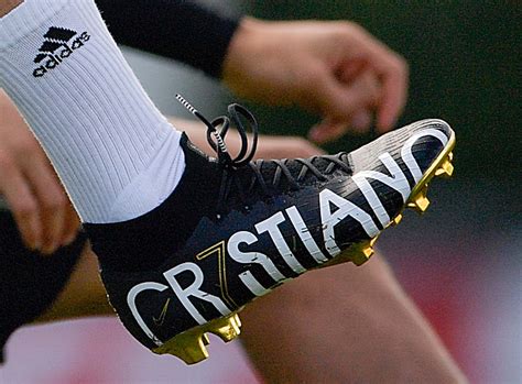 cristiano ronaldo schuhe nike|cristiano ronaldo new boots.